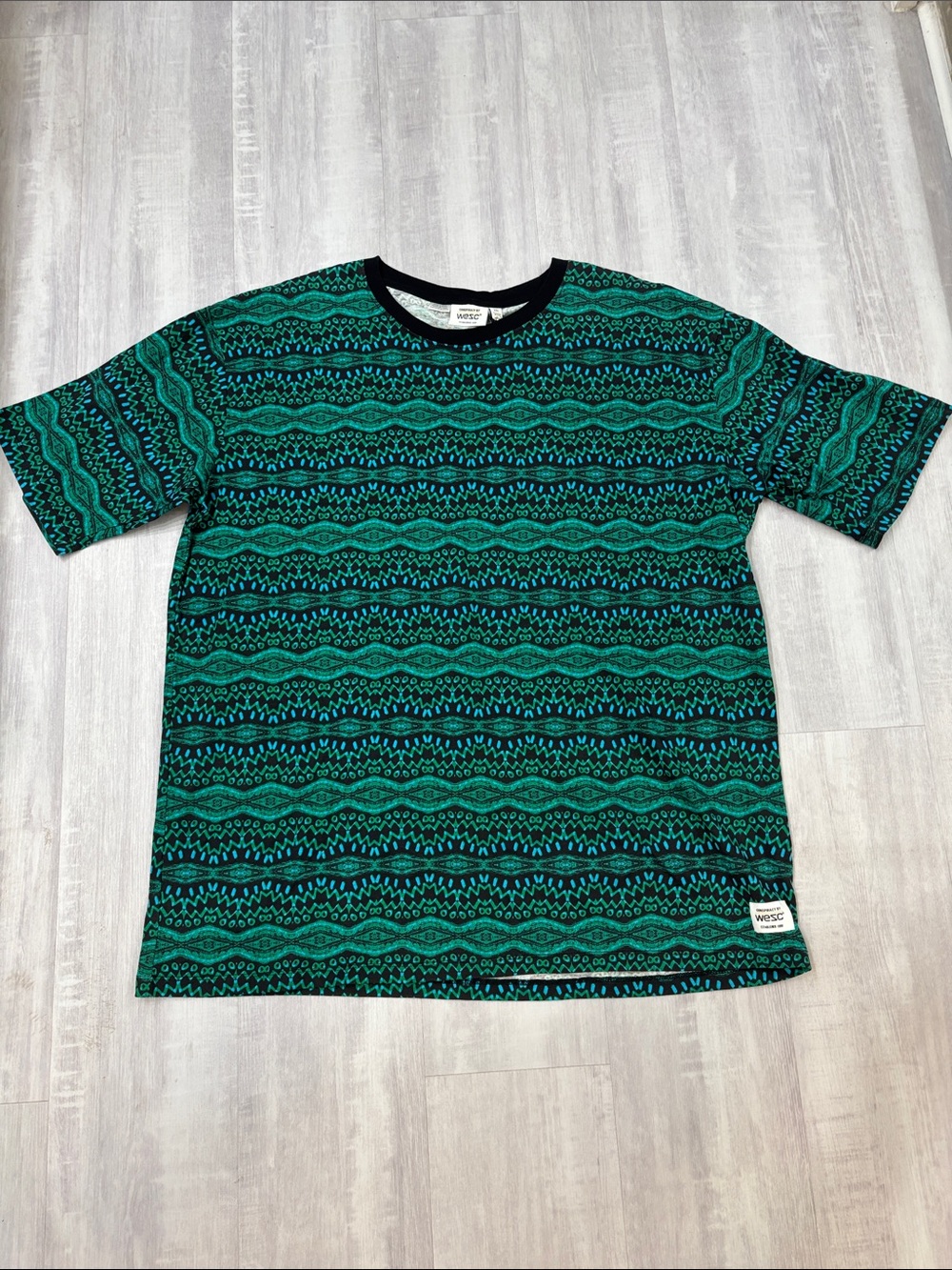 WESC Indian Teal & Black Geometric Short-Sleeve Crewneck Shirt Unisex